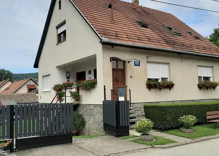 Pensiune Rozsa Vendeghaz Visegrád